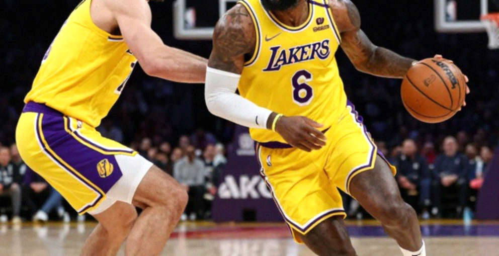 Clippers bác bỏ án phạt NBA: 'Chúng tôi từ chối kết luận của giải đấu' – Góc nhìn từ một kẻ chuyển tin nội bộ