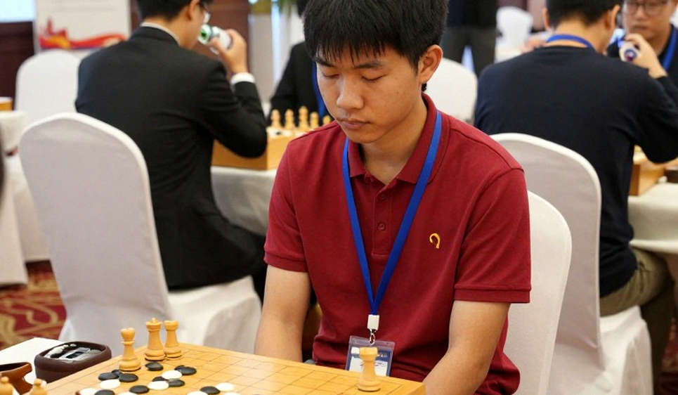 Cuộc chạy trốn "thuế lý thuyết" ở cờ vua phong trào và lỗ hổng trong cách ngành này bán giải pháp
